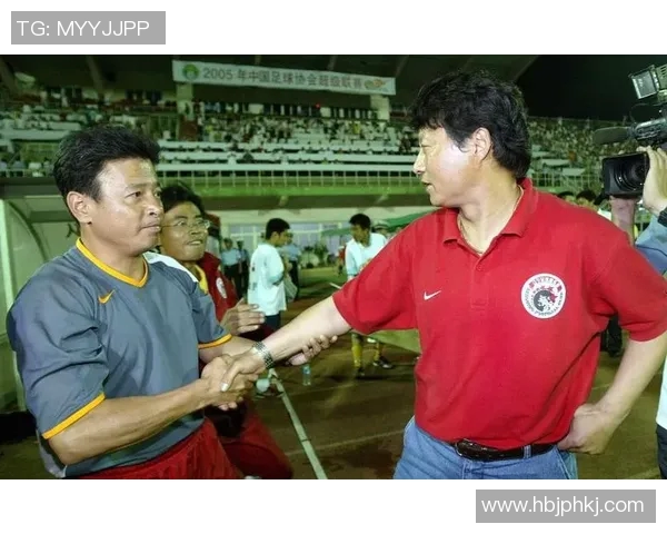 退役后转型成功的足球明星教练们的传奇故事与执教之路